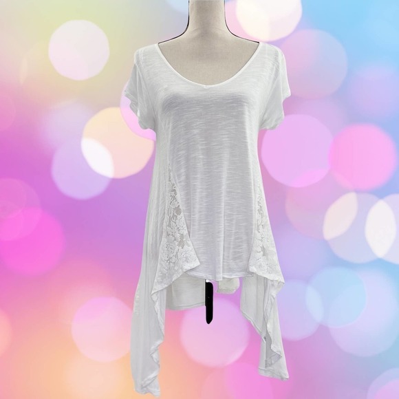 COPPER Key White Short Sleeve Sharkbite Blouse - Picture 11 of 11